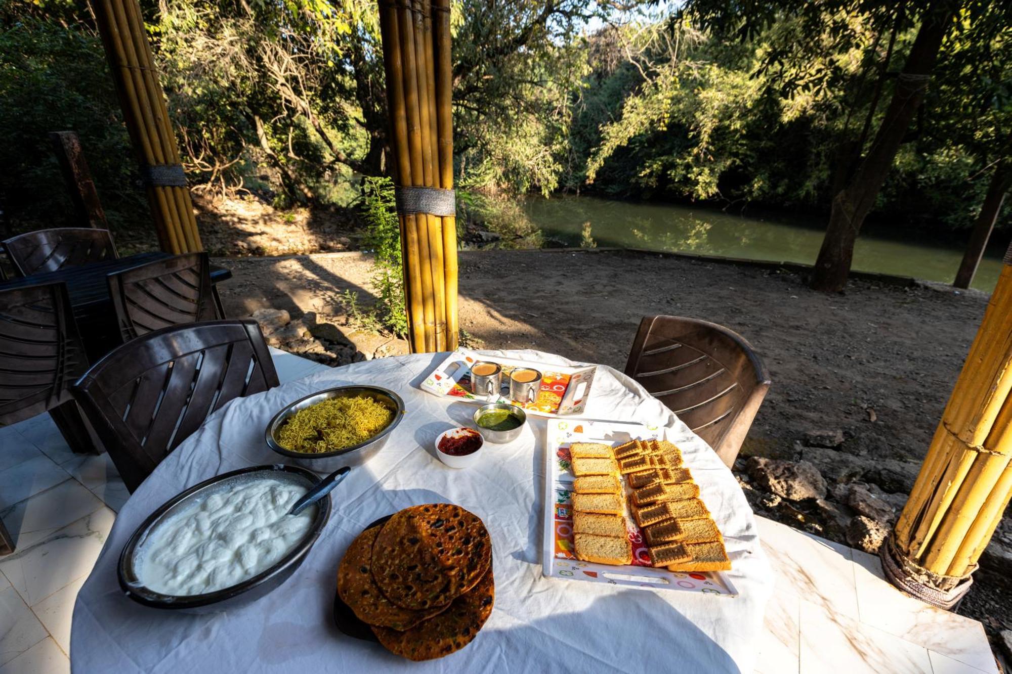 Brook Ville Sasan Gir Exterior foto